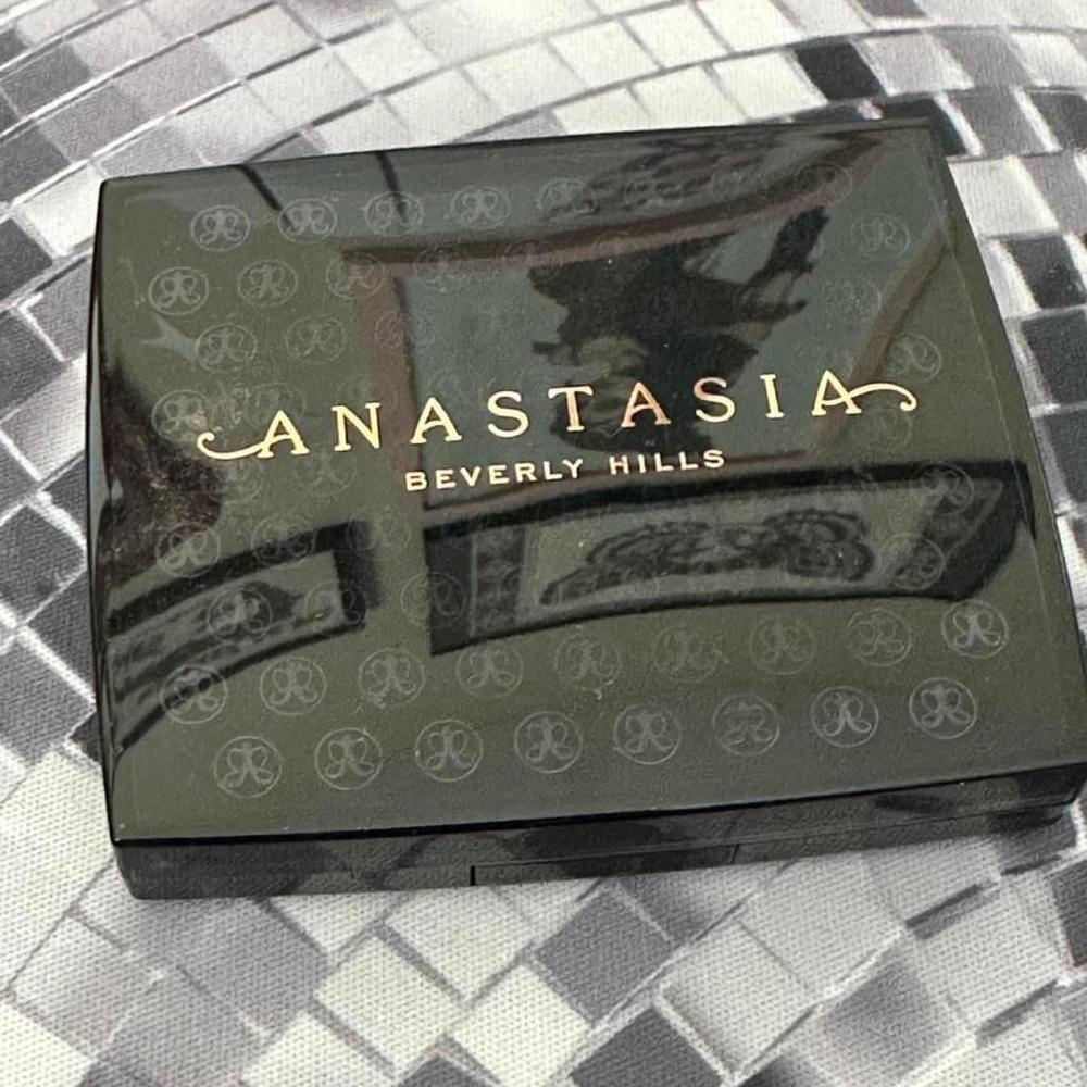 Anastasia Beverly Hills Bronzer